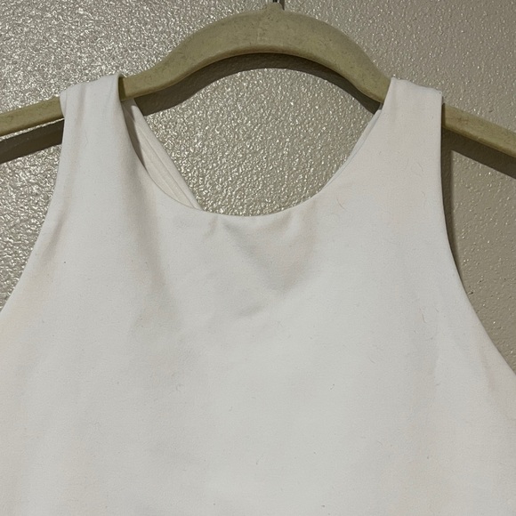 Athleta Conscious White Sports Bra - Picture 4 of 10